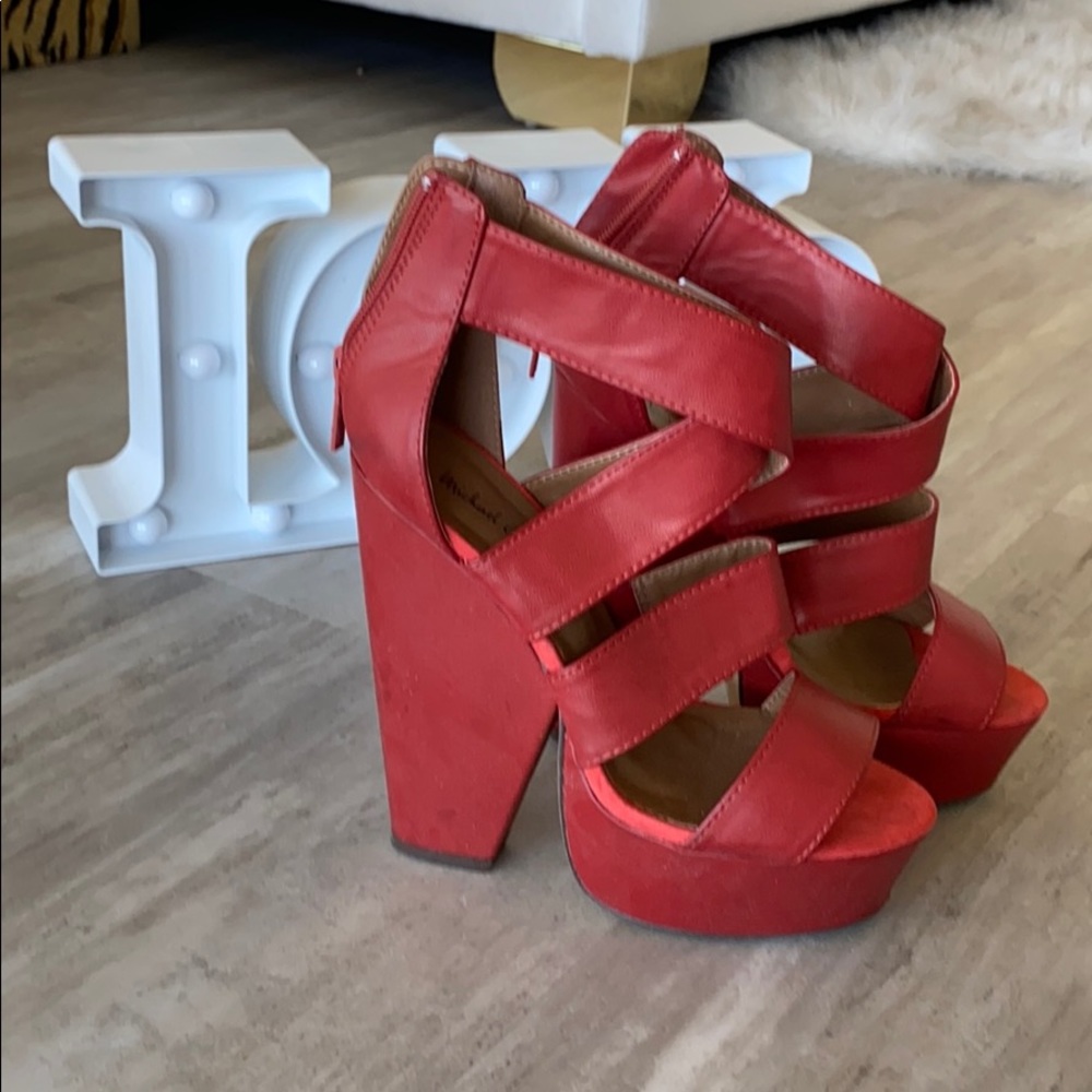 Michael Antonio Platforms